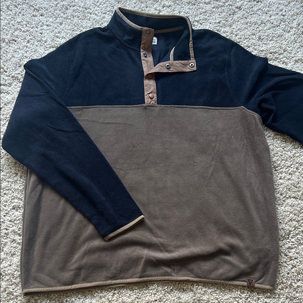 LIA Outdoor Two-Tone Fleece Pullover